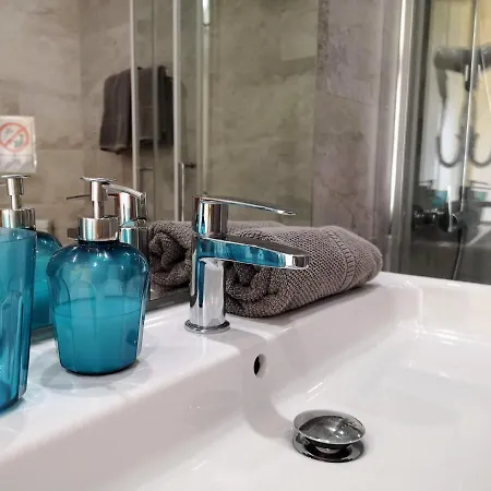 Club Playa Flores - Vistas A La Piscina Апартаменты *